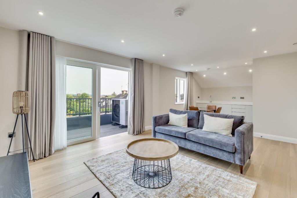 2 bed Apartment for rent in London. From Aston Chase - London