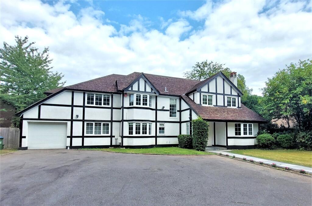 7 bed Detached for rent in Stoke D'Abernon. From Bourne Estate Agents - Cobham 7 bed Detached for rent in Stoke D'Abernon. From Bourne Estate Agents - Cobham