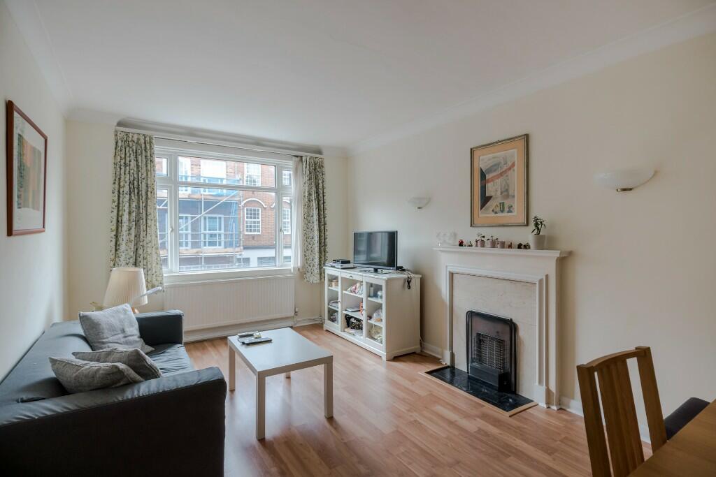 2 bed 1st Floor Flat for rent in London. From Chapeltons - London