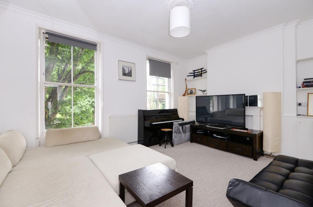 3 bed Not Specified for rent in London. From Kinleigh Folkard & Hayward