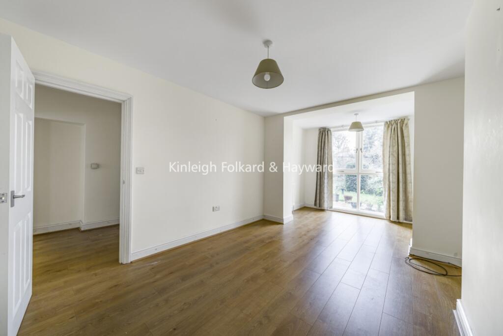 1 bed 1st Floor Flat for rent in Islington. From Kinleigh Folkard & Hayward