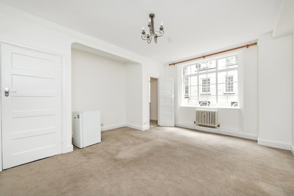 0 bed 1st Floor Flat for rent in Camden Town. From Kinleigh Folkard & Hayward