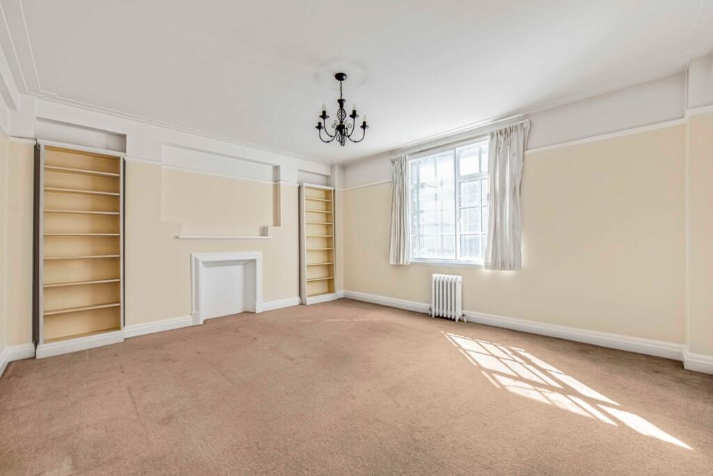 2 bed 1st Floor Flat for rent in Camden Town. From Kinleigh Folkard & Hayward