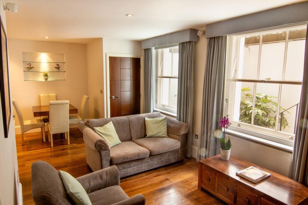 1 bed 1st Floor Flat for rent in Camden Town. From Kinleigh Folkard & Hayward