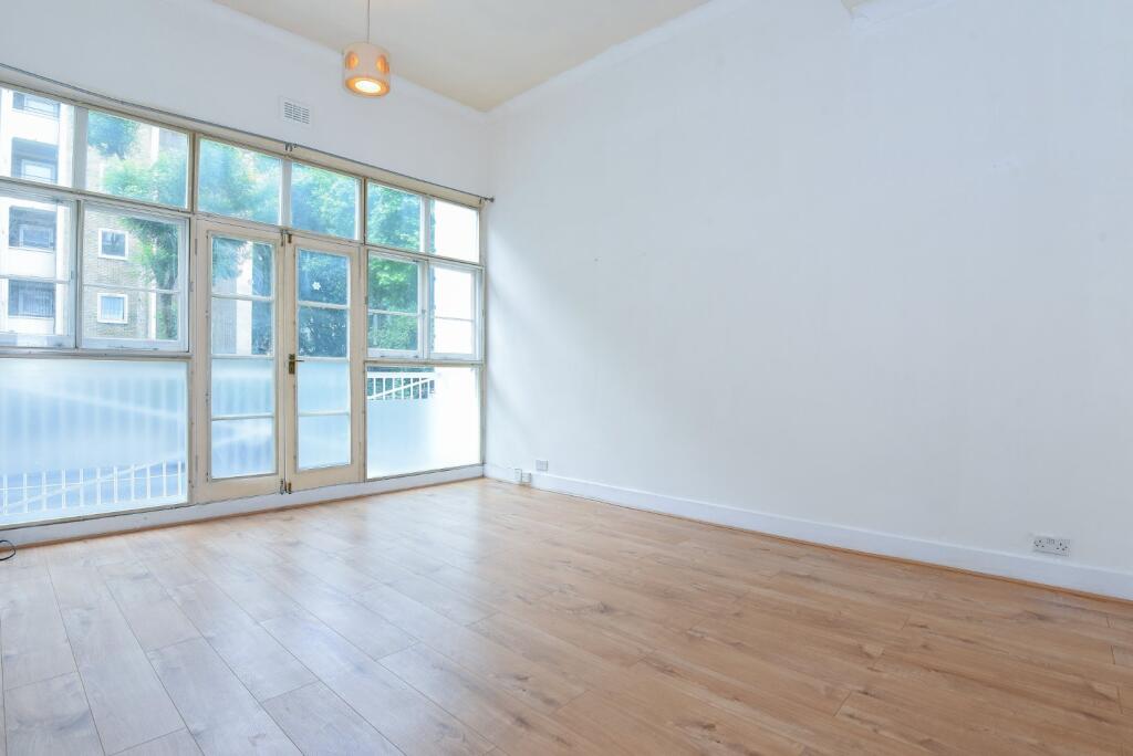 1 bed 1st Floor Flat for rent in London. From Kinleigh Folkard & Hayward 1 bed 1st Floor Flat for rent in London. From Kinleigh Folkard & Hayward