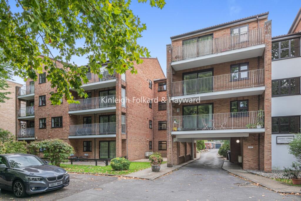 2 bed Apartment for rent in Beckenham. From Kinleigh Folkard & Hayward