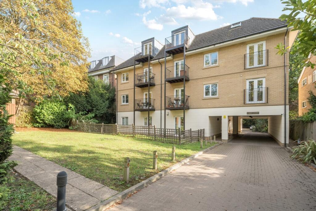 2 bed 1st Floor Flat for rent in Beckenham. From Kinleigh Folkard & Hayward - Sales - Beckenham 2 bed 1st Floor Flat for rent in Beckenham. From Kinleigh Folkard & Hayward - Sales - Beckenham