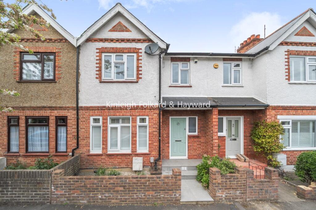 3 bed Detached for rent in Beckenham. From Kinleigh Folkard & Hayward - Sales - Beckenham