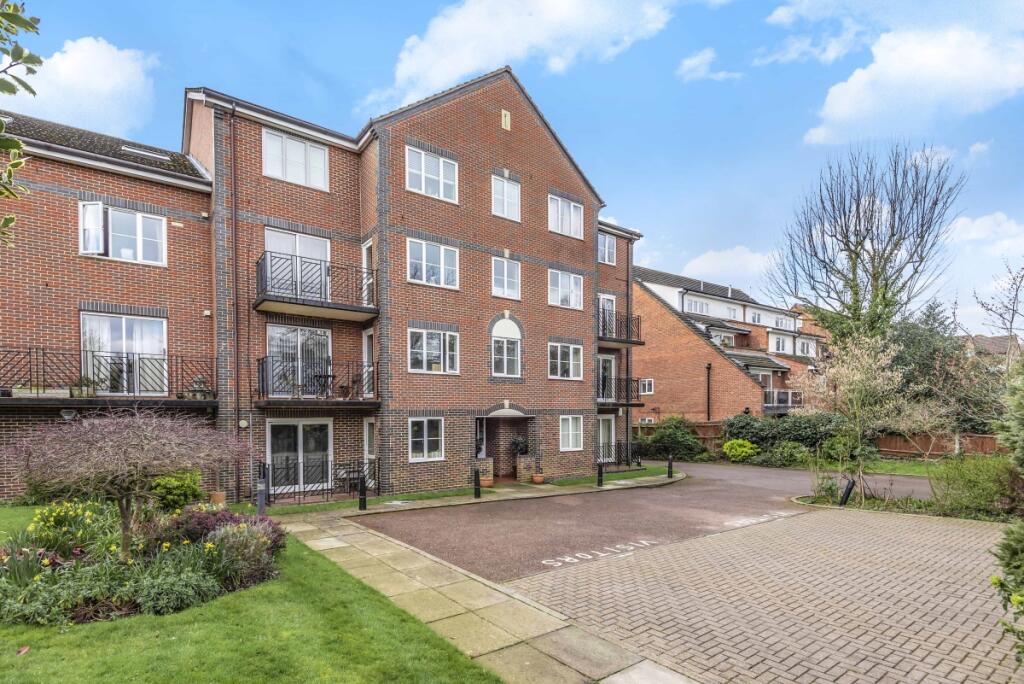 2 bed 1st Floor Flat for rent in Beckenham. From Kinleigh Folkard & Hayward - Sales - Beckenham