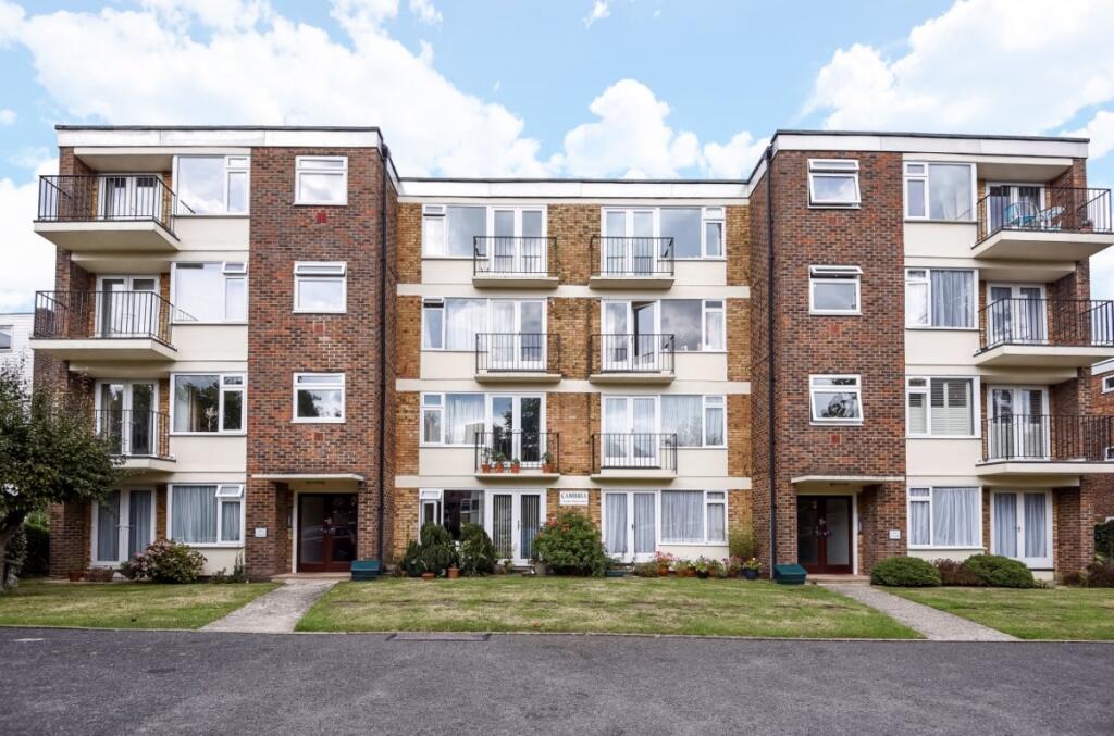 2 bed 1st Floor Flat for rent in Beckenham. From Kinleigh Folkard & Hayward - Sales - Beckenham