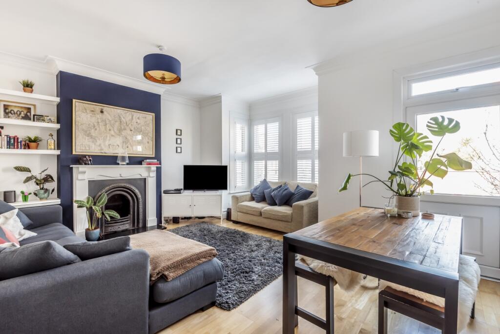 1 bed 1st Floor Flat for rent in Beckenham. From Kinleigh Folkard & Hayward - Sales - Beckenham