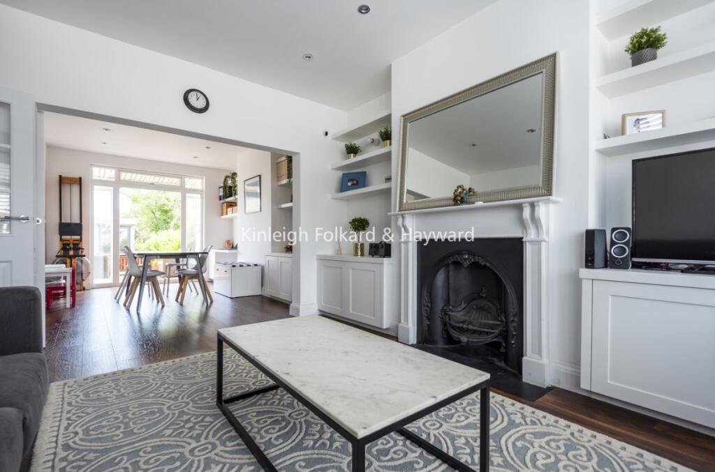 3 bed Mid Terraced House for rent in Beckenham. From Kinleigh Folkard & Hayward - Sales - Beckenham 3 bed Mid Terraced House for rent in Beckenham. From Kinleigh Folkard & Hayward - Sales - Beckenham
