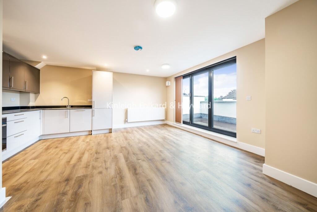 2 bed 1st Floor Flat for rent in Keston. From Kinleigh Folkard & Hayward - Sales - Beckenham 2 bed 1st Floor Flat for rent in Keston. From Kinleigh Folkard & Hayward - Sales - Beckenham