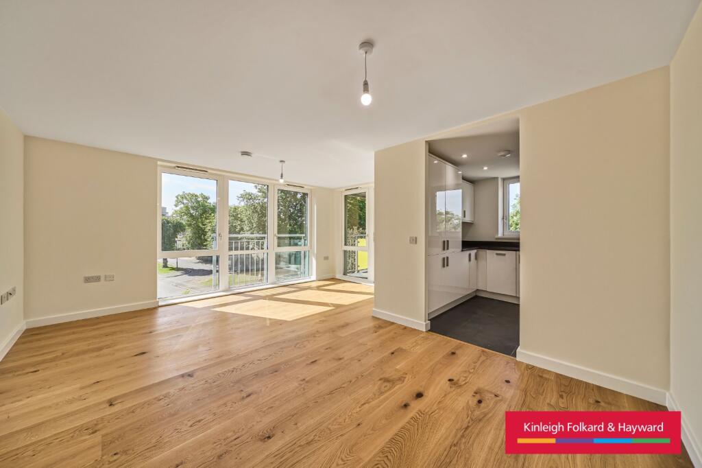 2 bed 1st Floor Flat for rent in London. From Kinleigh Folkard & Hayward - Lettings - Clapham