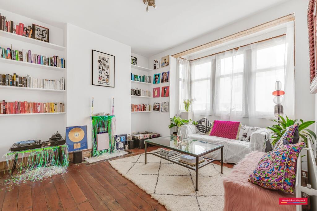 2 bed Annexe for rent in London. From Kinleigh Folkard & Hayward - Lettings - Clapham 2 bed Annexe for rent in London. From Kinleigh Folkard & Hayward - Lettings - Clapham