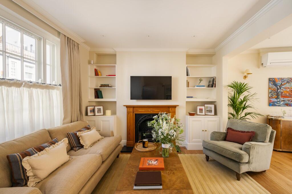 3 bed Mid Terraced House for rent in London. From Knight Frank
