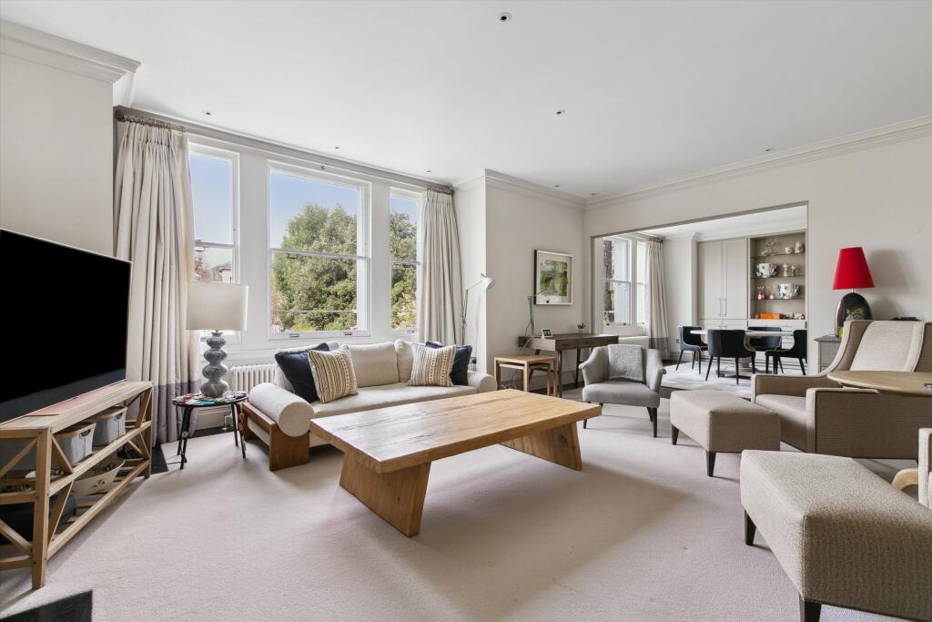 3 bed 1st Floor Flat for rent in Kensington. From Knight Frank