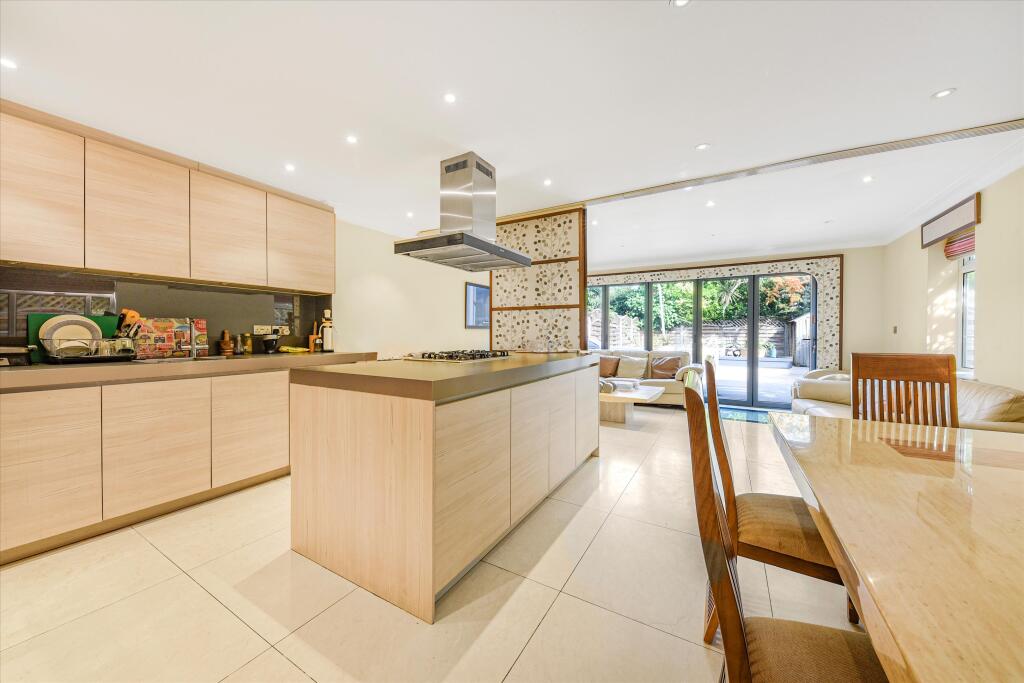 6 bed Mid Terraced House for rent in Hampstead. From Knight Frank 6 bed Mid Terraced House for rent in Hampstead. From Knight Frank