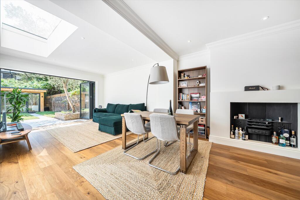 2 bed Detached for rent in Paddington. From Knight Frank