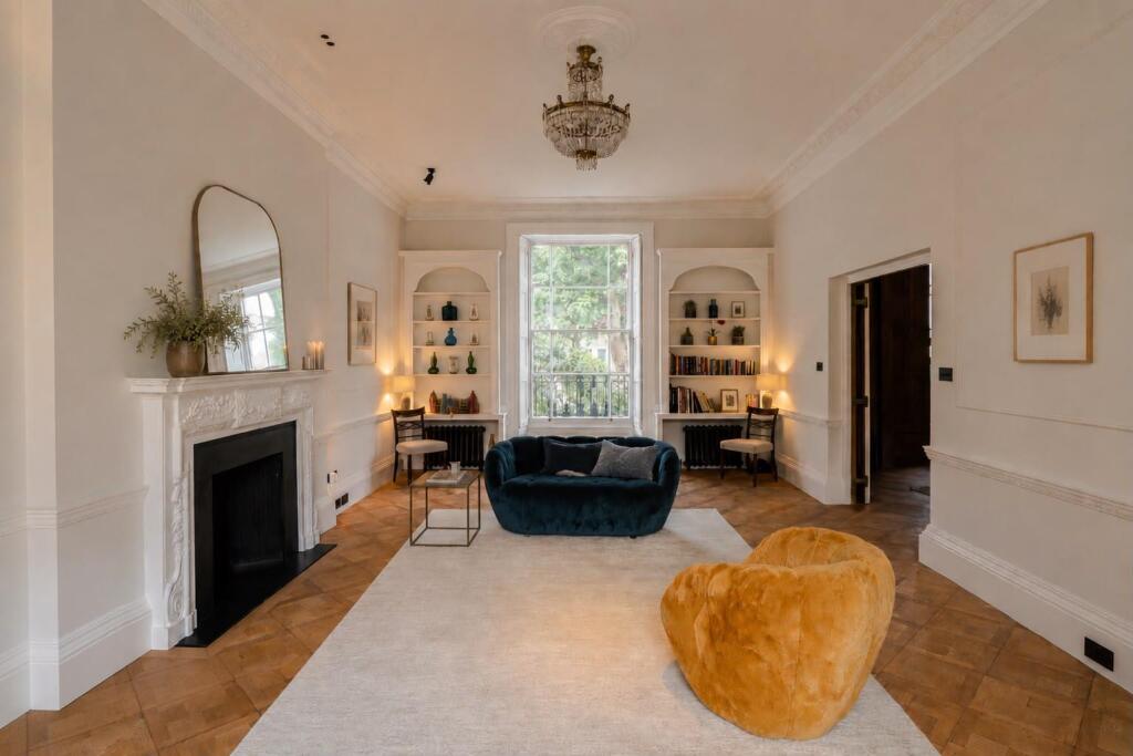 4 bed 1st Floor Flat for rent in London. From Knight Frank 4 bed 1st Floor Flat for rent in London. From Knight Frank