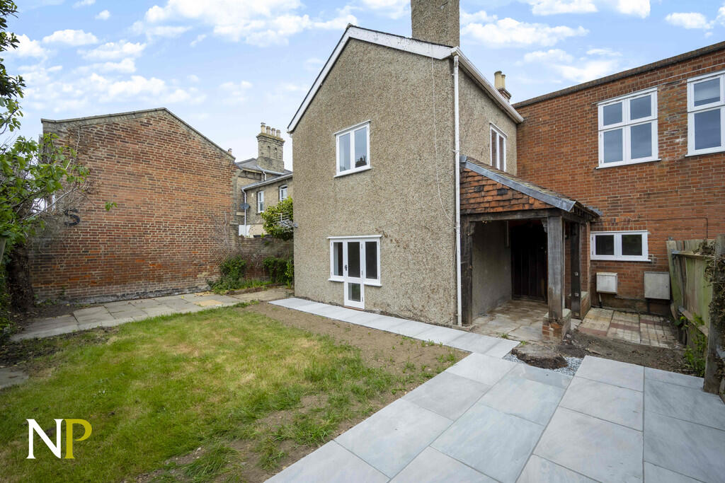 3 bed Semi Detached for rent in Colchester. From Nicholas Percival - Colchester 3 bed Semi Detached for rent in Colchester. From Nicholas Percival - Colchester