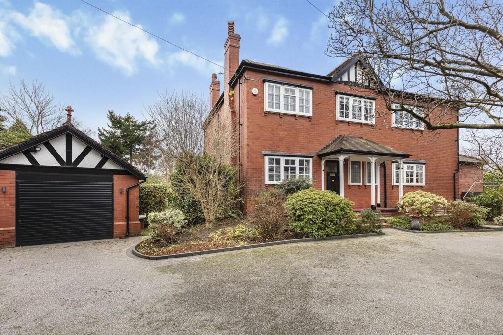 5 bed Detached for rent in Hale. From Gascoigne Halman - Altrincham