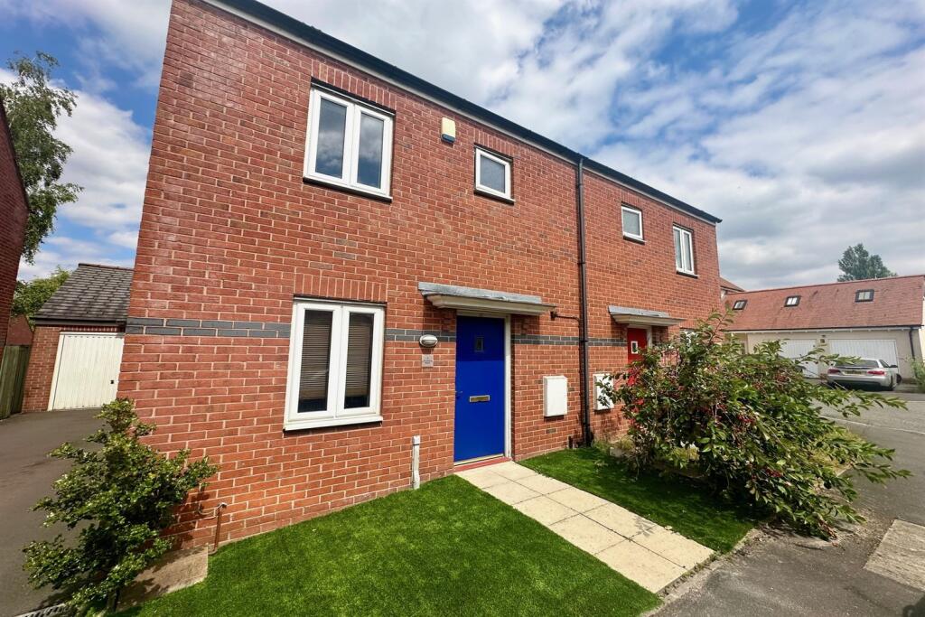 3 bed Semi Detached for rent in Altrincham. From Gascoigne Halman - Altrincham
