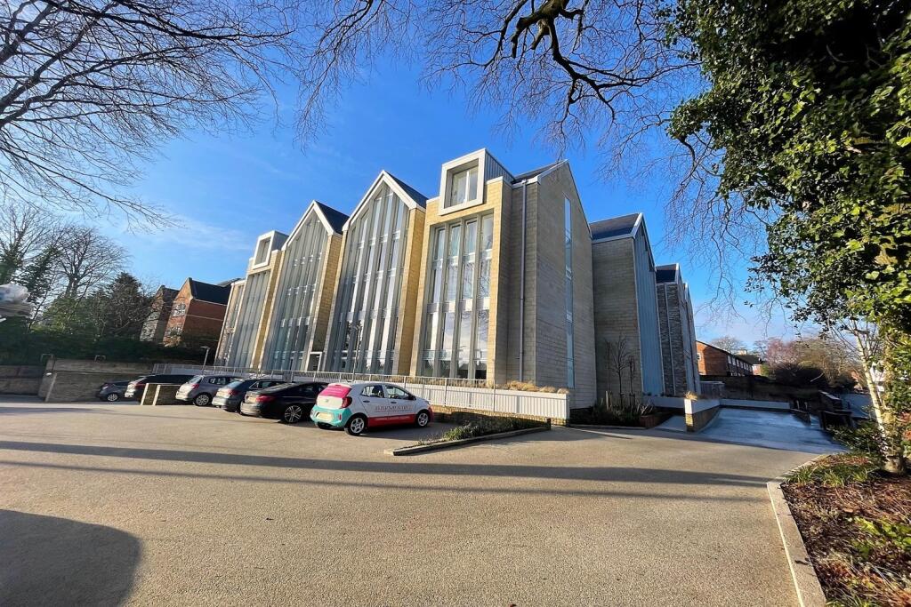 3 bed Apartment for rent in Altrincham. From Gascoigne Halman - Altrincham 3 bed Apartment for rent in Altrincham. From Gascoigne Halman - Altrincham