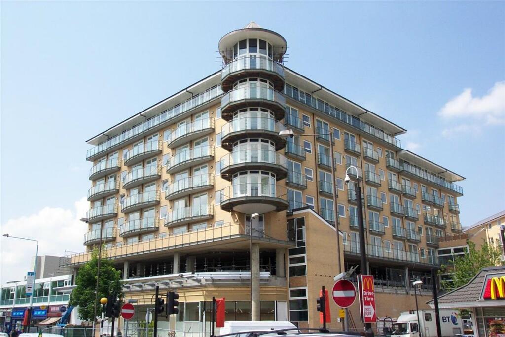 1 bed 1st Floor Flat for rent in Feltham. From Forest Estate Agents - Feltham