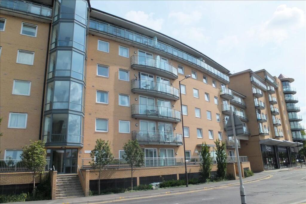 2 bed 1st Floor Flat for rent in Feltham. From Forest Estate Agents - Feltham