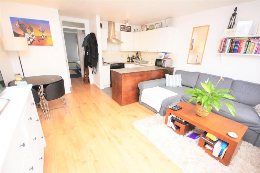 1 bed Not Specified for rent in London. From Kinleigh Folkard & Hayward - Sales - Tooting
