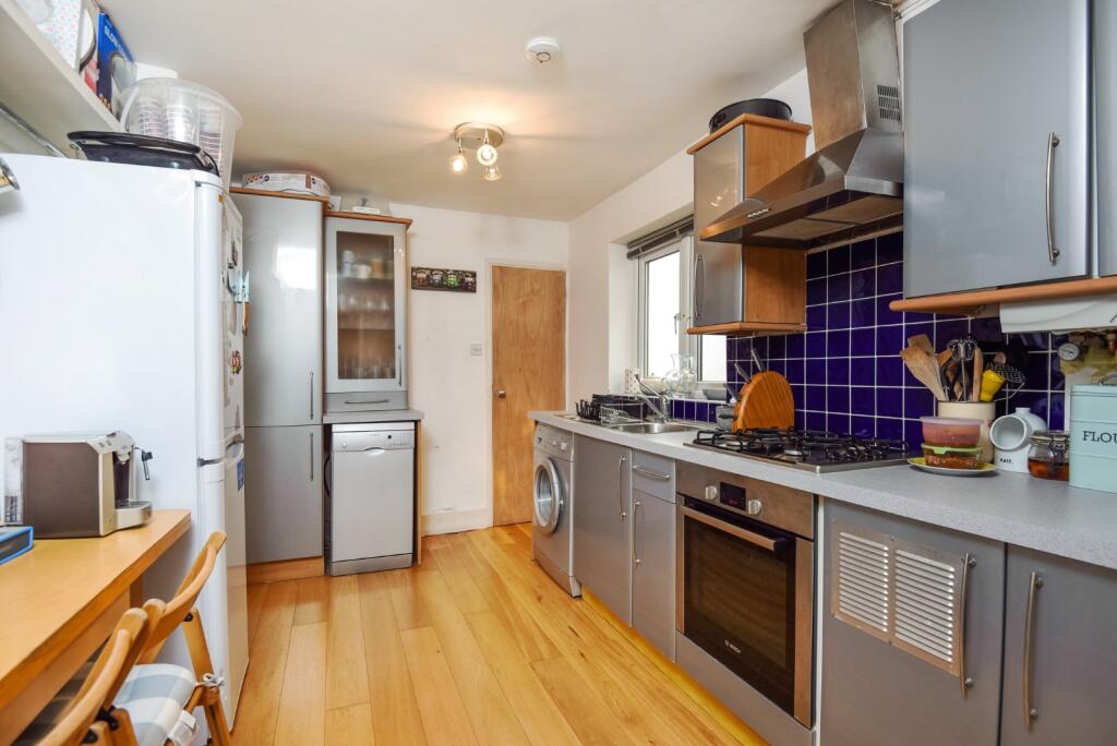 1 bed Not Specified for rent in Streatham. From Kinleigh Folkard & Hayward - Sales - Tooting