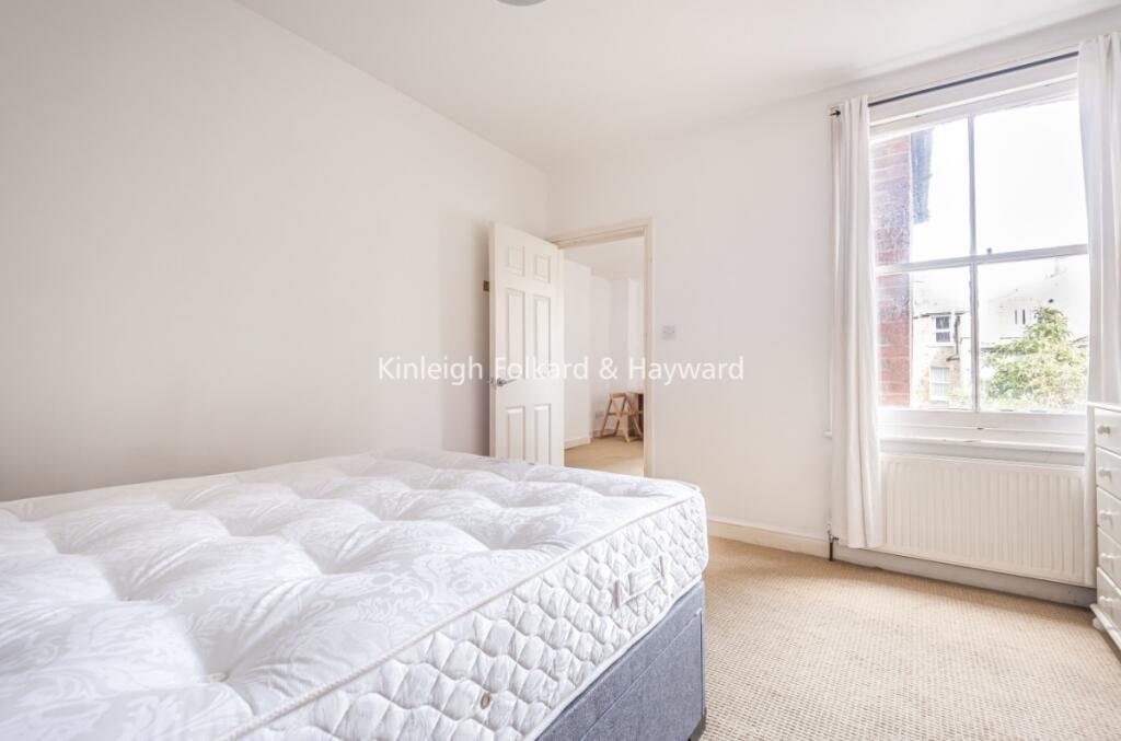1 bed 1st Floor Flat for rent in London. From Kinleigh Folkard & Hayward - Sales - Tooting