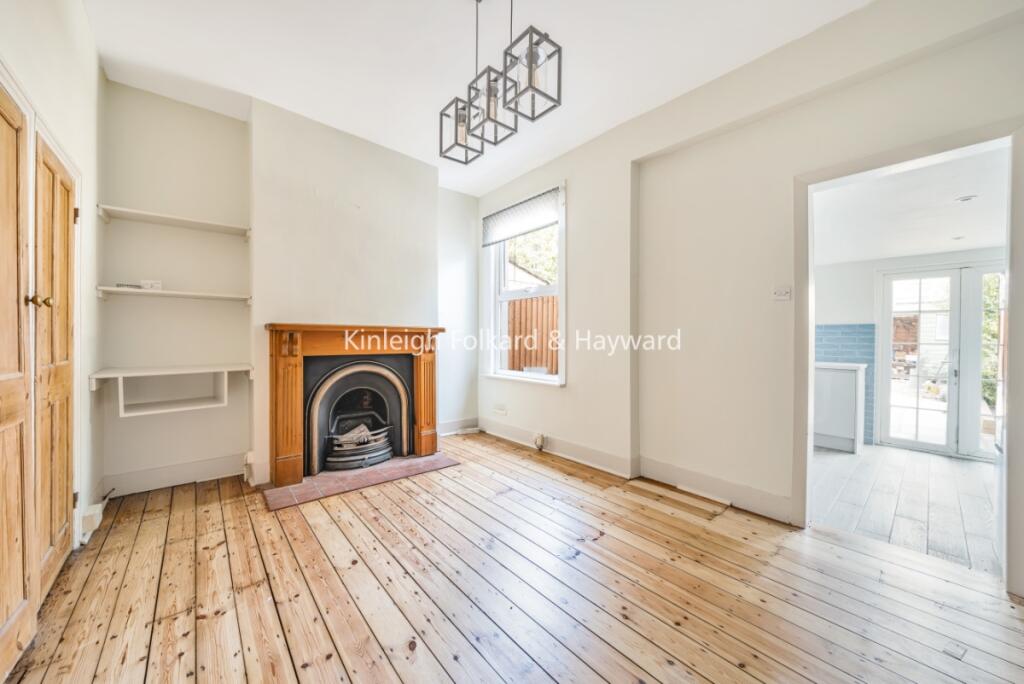 2 bed Detached for rent in Merton. From Kinleigh Folkard & Hayward - Sales - Tooting