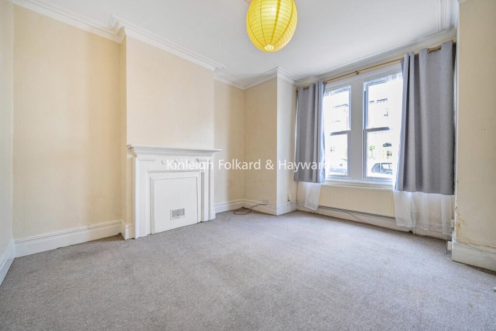 2 bed 1st Floor Flat for rent in Streatham. From Kinleigh Folkard & Hayward - Sales - Tooting