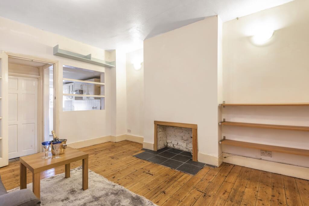 2 bed 1st Floor Flat for rent in Merton. From Kinleigh Folkard & Hayward - Sales - Tooting