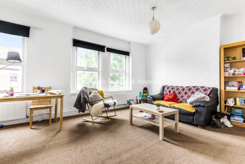1 bed 1st Floor Flat for rent in Merton. From Kinleigh Folkard & Hayward - Sales - Tooting 1 bed 1st Floor Flat for rent in Merton. From Kinleigh Folkard & Hayward - Sales - Tooting