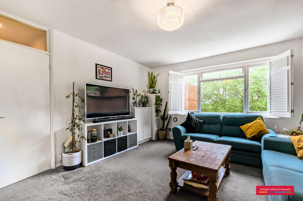 2 bed 1st Floor Flat for rent in London. From Kinleigh Folkard & Hayward - Sales - Highgate 2 bed 1st Floor Flat for rent in London. From Kinleigh Folkard & Hayward - Sales - Highgate