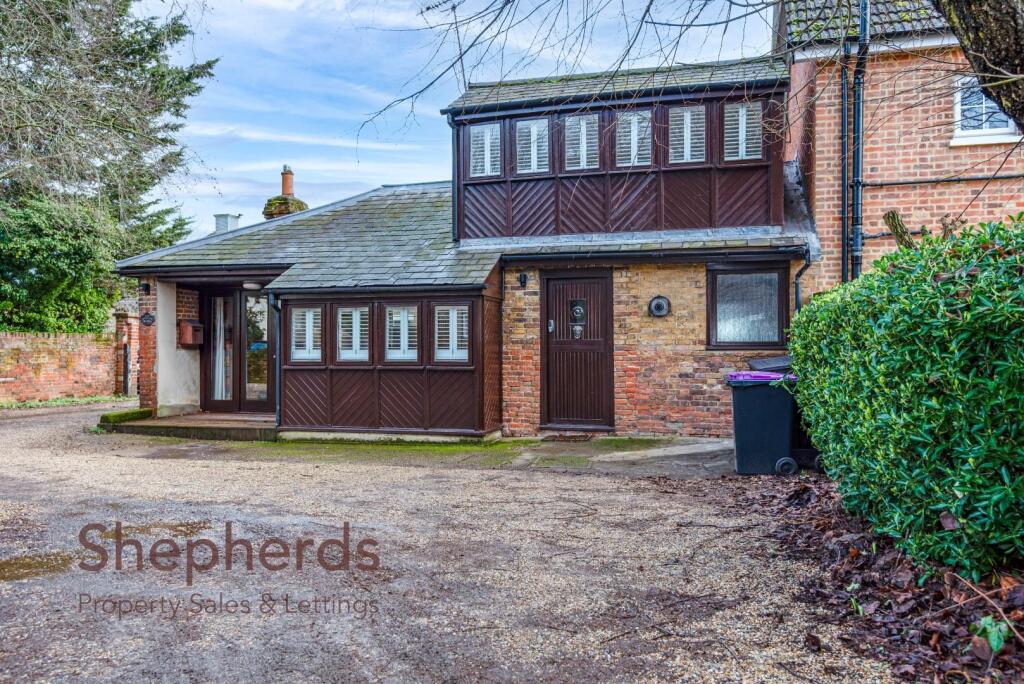 2 bed Semi-detached bungalow for rent in Stanstead Abbotts. From Shepherds Estate Agents - Hoddesdon 2 bed Semi-detached bungalow for rent in Stanstead Abbotts. From Shepherds Estate Agents - Hoddesdon