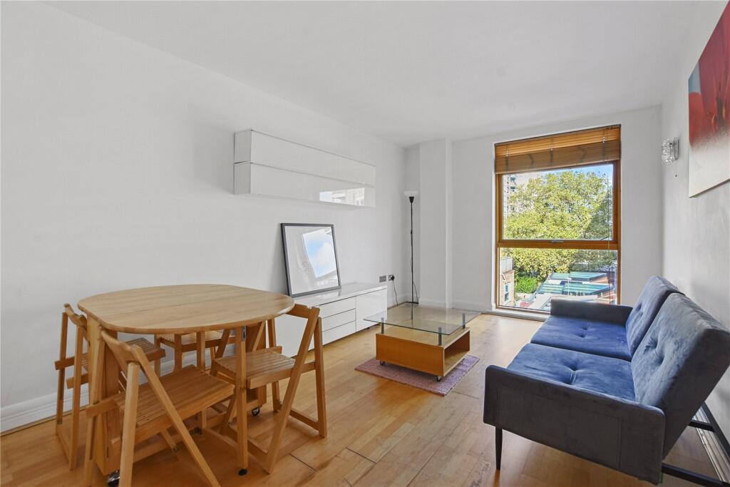 1 bed 1st Floor Flat for rent in London. From Sandfords - Regents Park