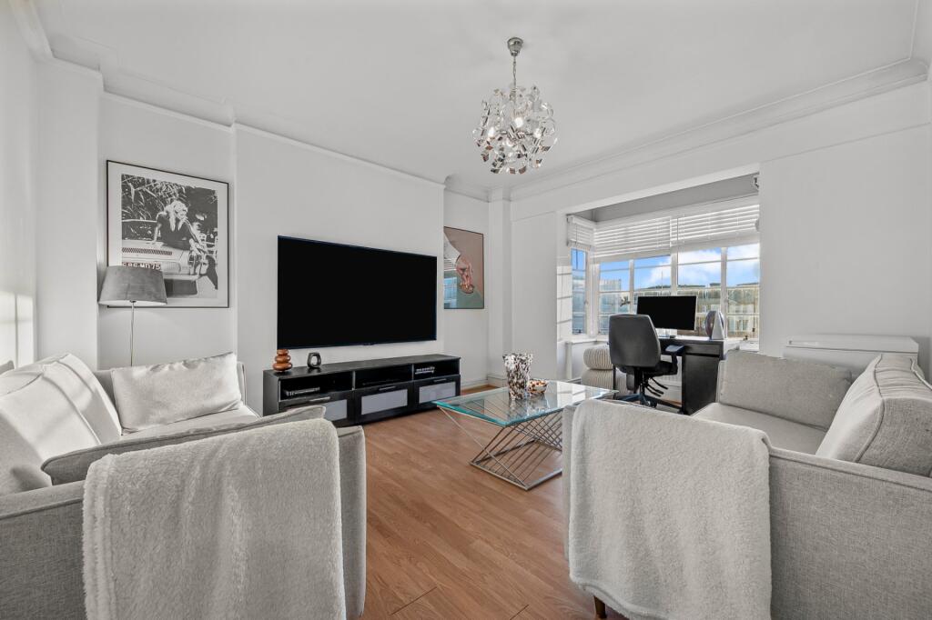1 bed 1st Floor Flat for rent in London. From Sandfords - Regents Park