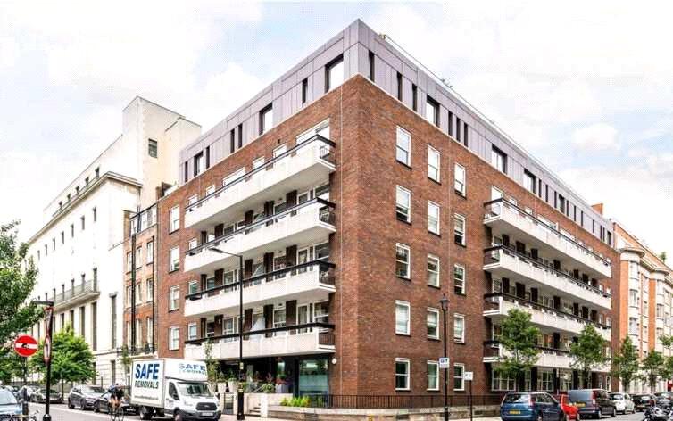 3 bed 1st Floor Flat for rent in London. From Sandfords - Regents Park