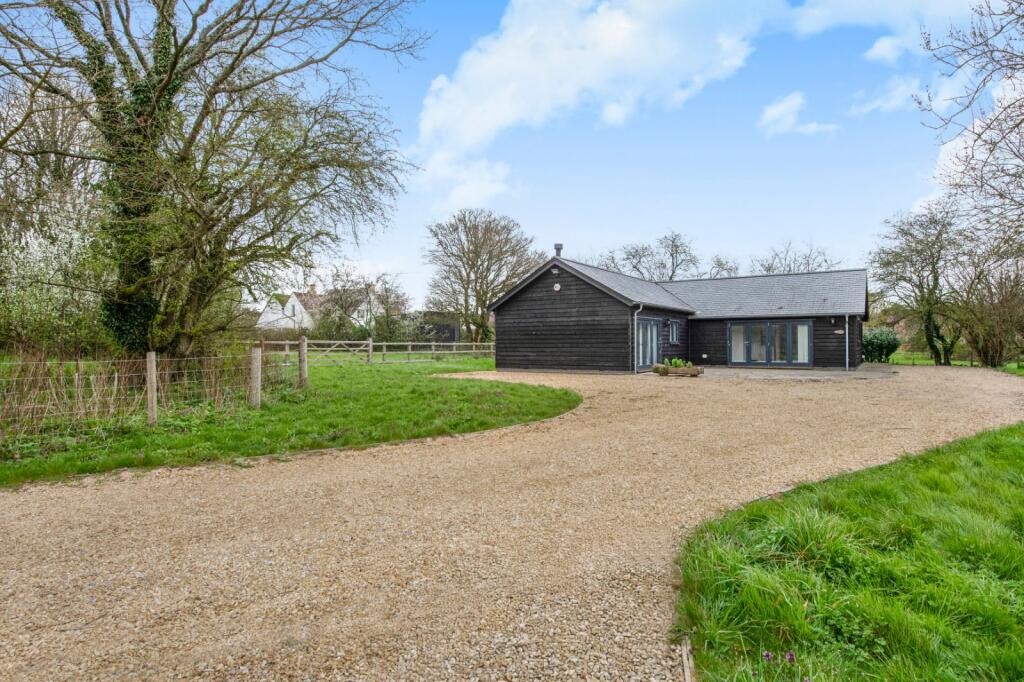 3 bed Detached for rent in Crowell. From Sandfords - Regents Park 3 bed Detached for rent in Crowell. From Sandfords - Regents Park