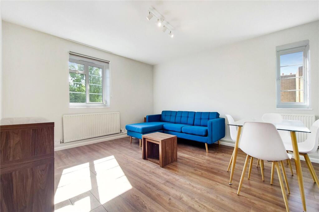 3 bed 1st Floor Flat for rent in Paddington. From Sandfords - Regents Park