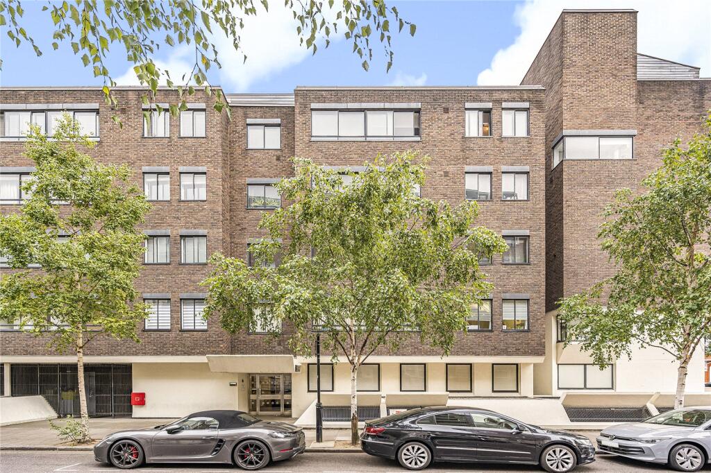 2 bed 1st Floor Flat for rent in London. From Sandfords - Regents Park