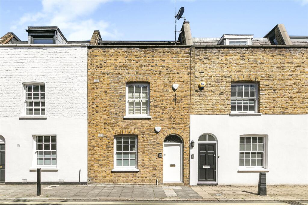1 bed 1st Floor Flat for rent in London. From Sandfords - Regents Park