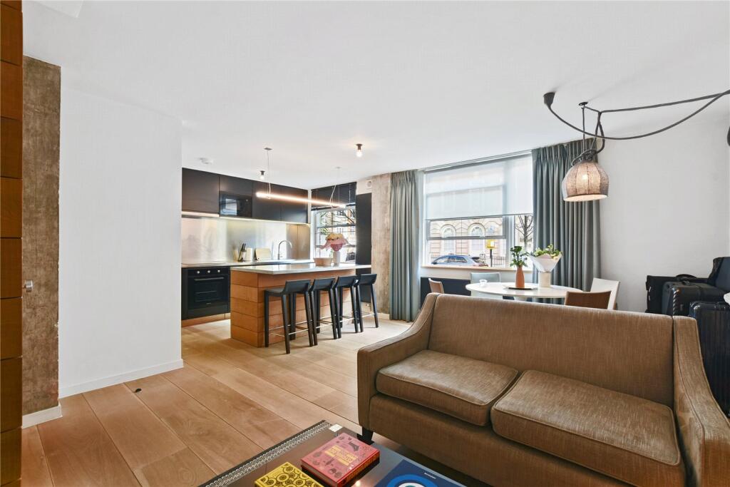1 bed 1st Floor Flat for rent in London. From Sandfords - Regents Park