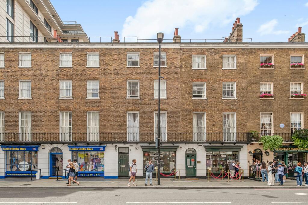 2 bed 1st Floor Flat for rent in London. From Sandfords - Regents Park