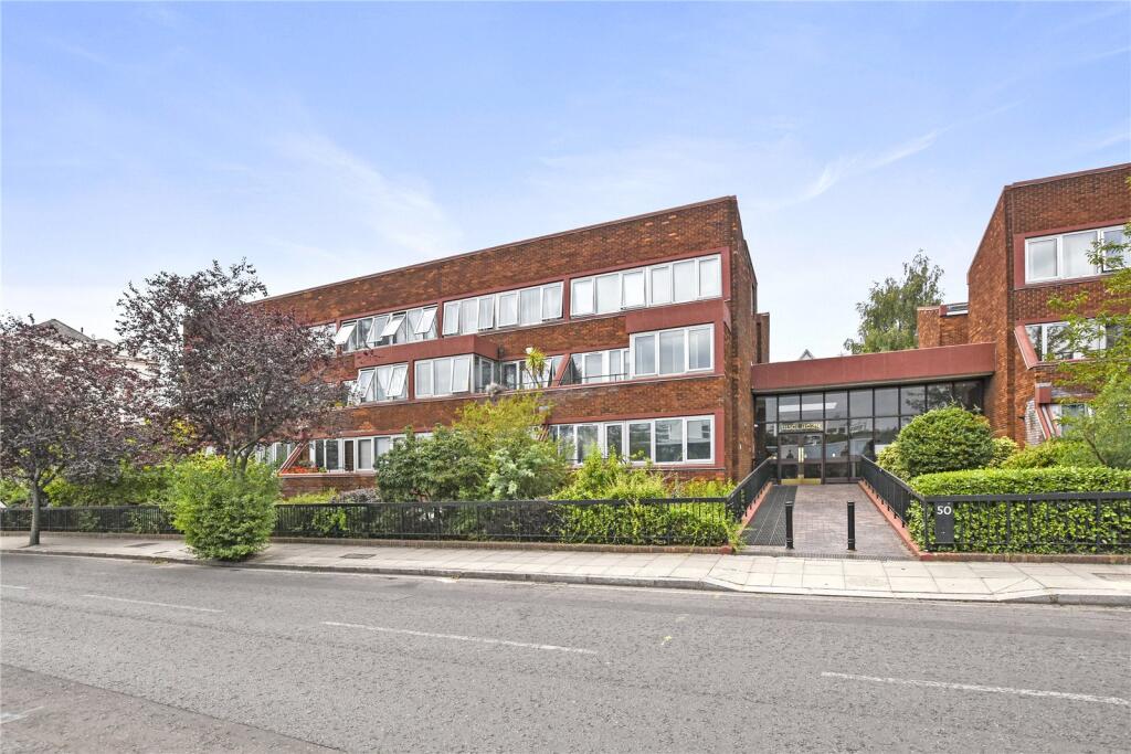 3 bed 1st Floor Flat for rent in Camden Town. From Sandfords - Regents Park