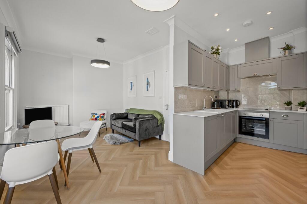 1 bed 1st Floor Flat for rent in Camden Town. From Sandfords - Regents Park
